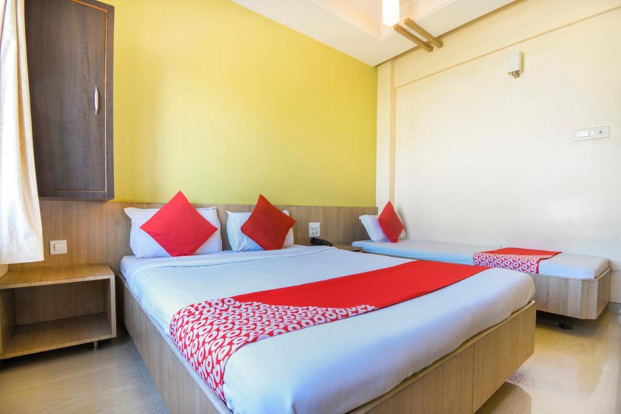 Sai Palkhi Hotel Ширди Екстериор снимка